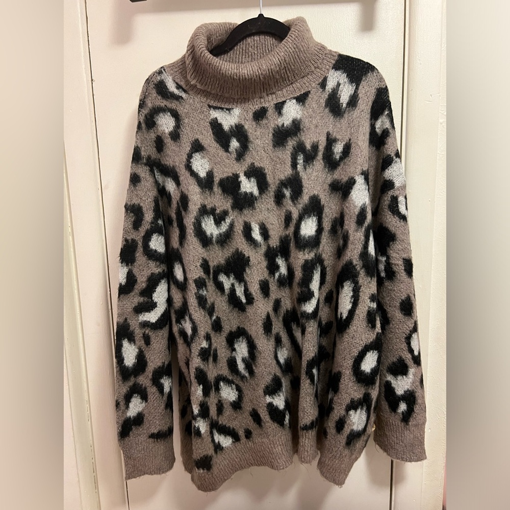 One Size World Market animal print sweater